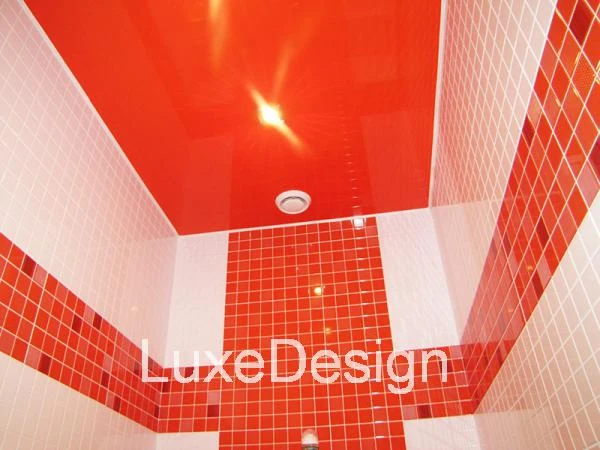 Фото Натяжные потолки в санузле LuxeDesign