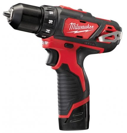 Фото Milwaukee M12BDD-202C Дрель шуруповерт