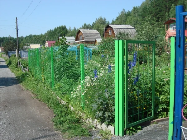 Фото Забор из сетки "Рабицы" светлой