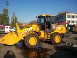 фото Фронтальный погрузчик XCMG LW300F