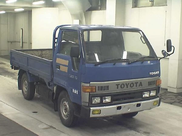 Фото Toyota Hiace бортовой грузовик 1992