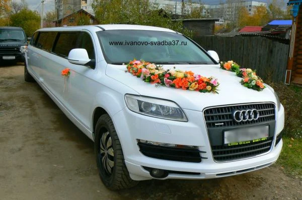 Фото Свадебный лимузин Audi Q7