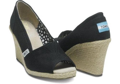 Фото TOMS Women's Classic Wedge Sandal