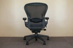 Фото №4 Кресло для руководителя Herman Miller Aeron Chair Lumbar Support