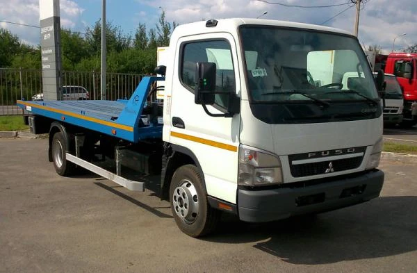 Фото Автоэвакуатор MITSUBISHI FUSO CANTER