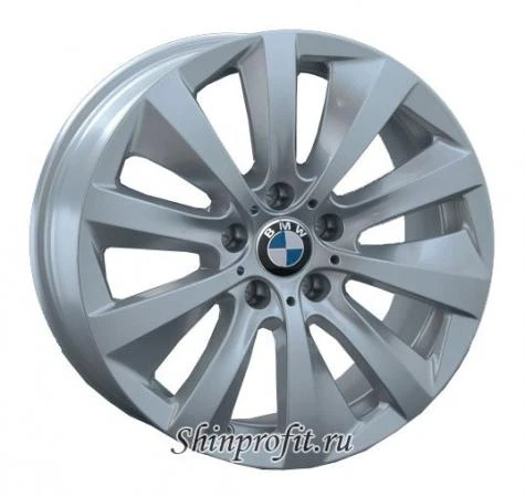 Фото Replica B119 8x18/5x120 D72.6 ET20 Silver