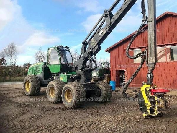 Фото Харвестер JOHN DEERE 1270E 2010 г