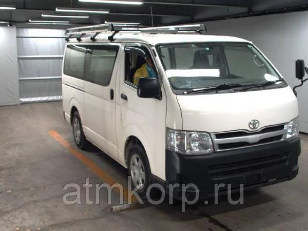 Фото Грузовой микроавтобус фургон категория B TOYOTA HIACE VAN