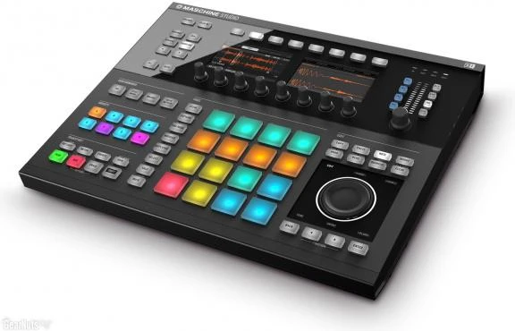 Фото USB/MIDI контроллер Native Instruments Maschine Studio Blk