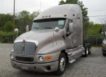 фото Американский тягач KENWORTH T2000