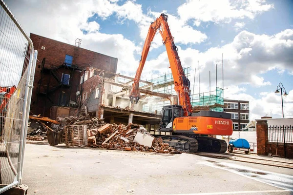 Фото Экскаватор-разрушитель Hitachi ZX350LC-3 Demolition