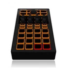 фото DJ MIDI контроллер BEHRINGER CMD DC-1