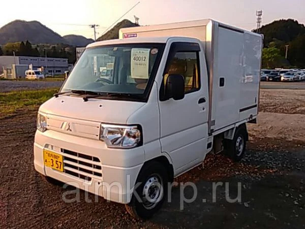 Фото Авторефрижератор микрогрузовик MITSUBISHI MINICAB TRUCK гв 2013 полный привод 4х4 груз 0,35 тн пробег 133 т.км