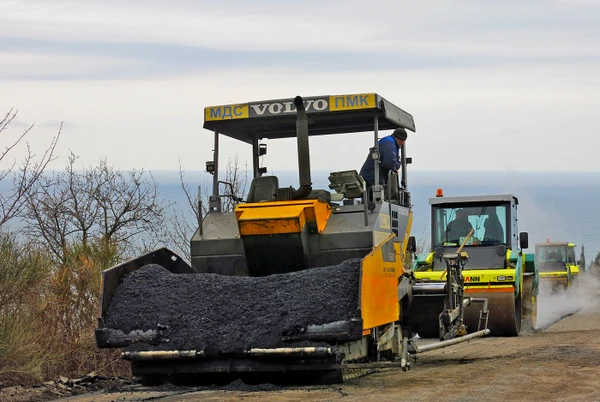 Фото Асфальтоукладчик Volvo ABG 5820