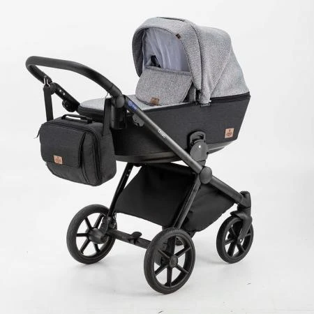 Фото Коляска 2 в 1 BeBe-mobile Cezaro черная с серым