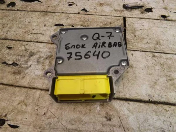 Фото Блок Air Bag Q7 (075640СВ)