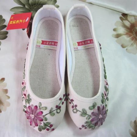 Фото Туфли Small garden blessing card embroidered shoes a6023