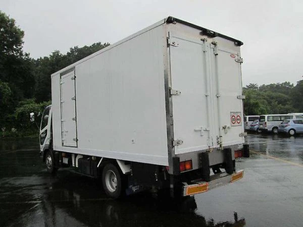 Фото Mitsubishi Fuso Рефрижератор 2000