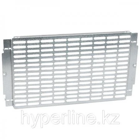 Фото LEGRAND 020242 Универсальная перфорированная пластина - для шкафов и щитов XL3 400 - высота 300 мм